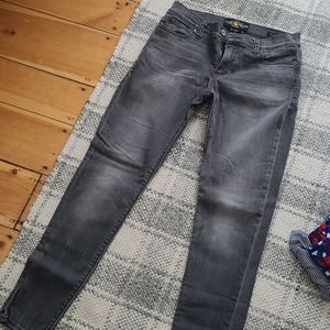 Lucky Jeans